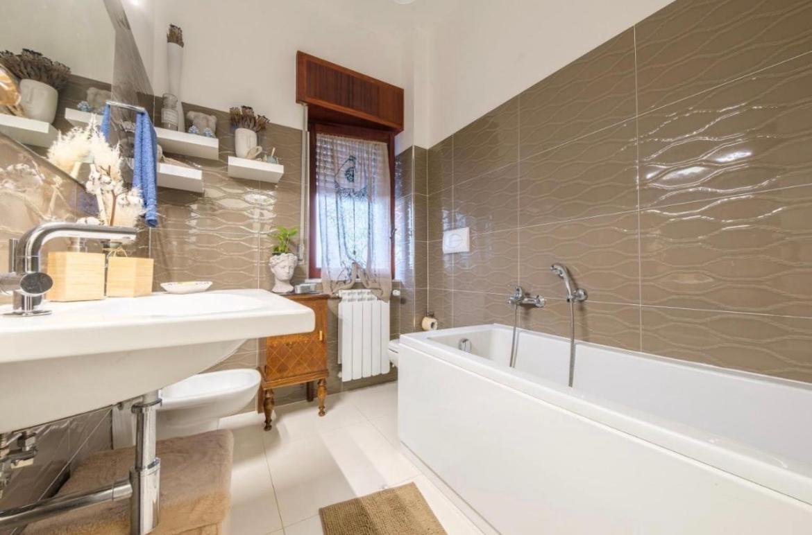 Casa Luce Bed and Breakfast Milazzo Exteriör bild